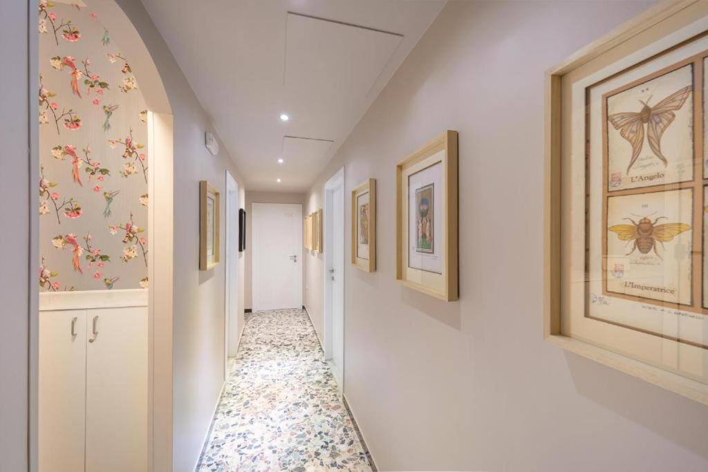 Boutique Rooms Carbonazzi 17 Кальяри Экстерьер фото