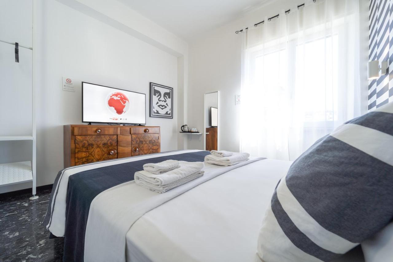 Boutique Rooms Carbonazzi 17 Кальяри Экстерьер фото